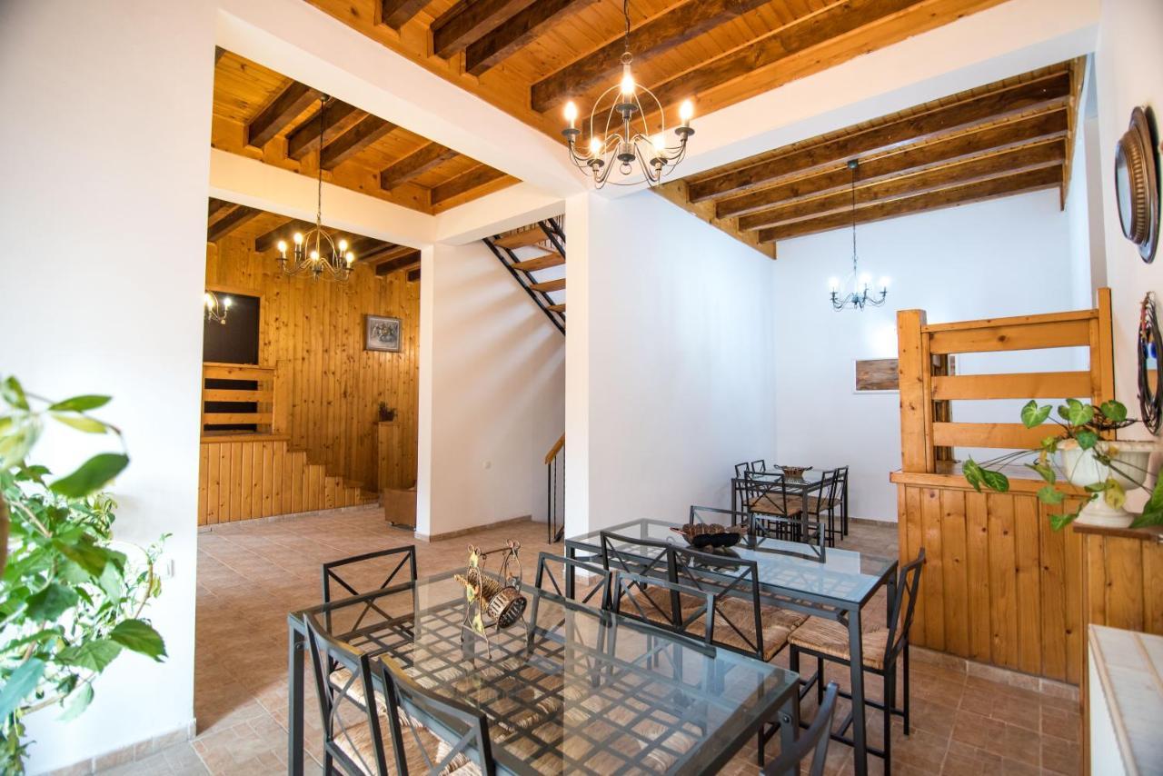 Casa Domneasca Villa Baia de Fier Bagian luar foto